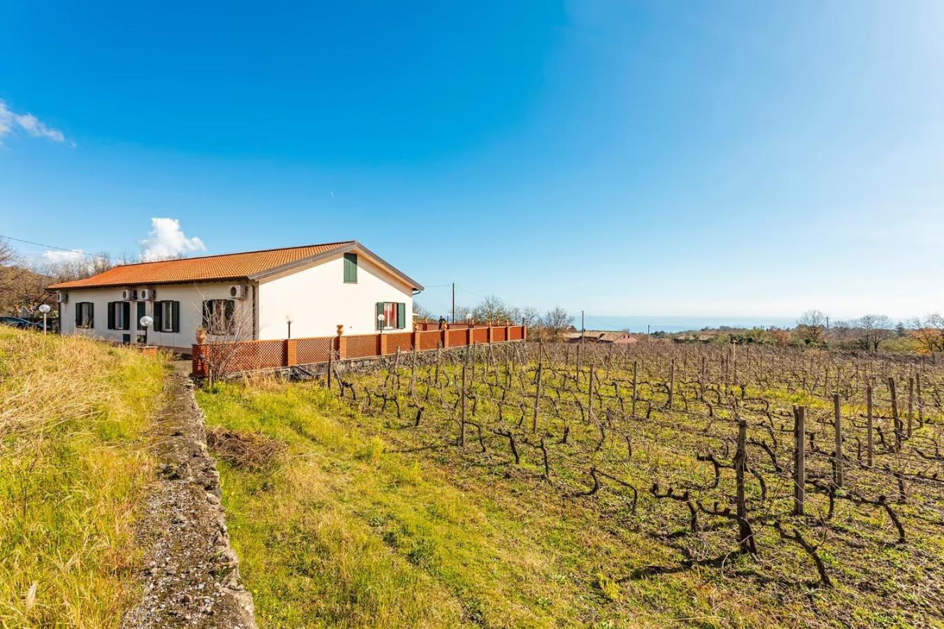 Camia Etna House Apartamento Piedimonte Etneo Exterior foto