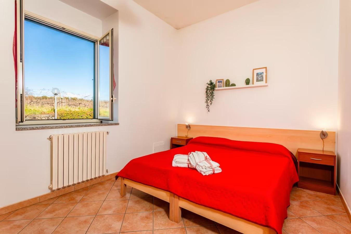 Camia Etna House Apartamento Piedimonte Etneo Exterior foto